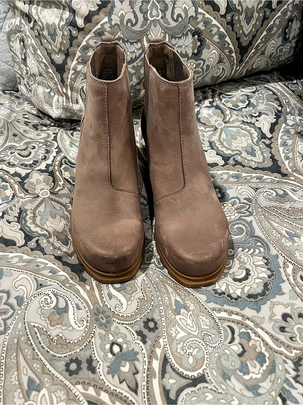 Sorel Joan of Arctic Wedge III Chelsea Boot Brown NWOT
